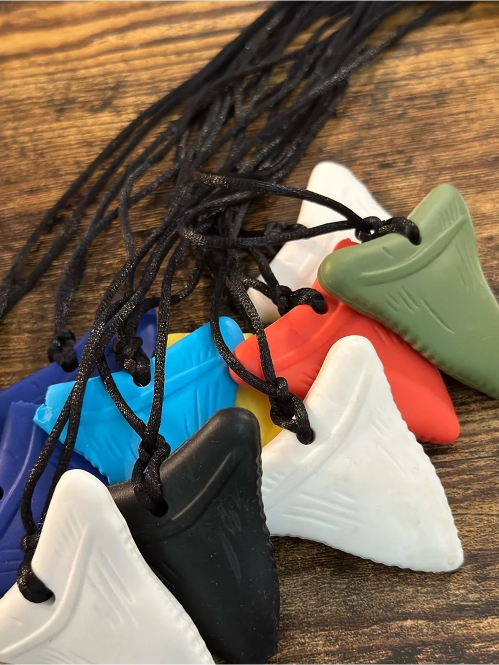 10 Chewy Silicone Necklaces Colorful OT Sensory School Shark Teeth ADHD READDESC